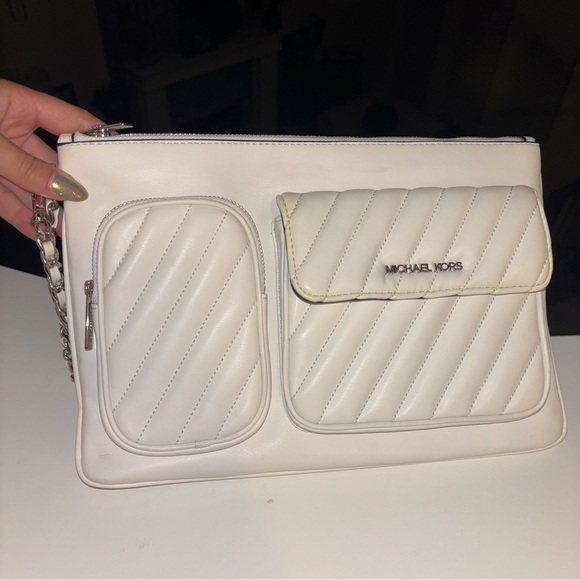 White leather Michael Kors Wristlet Clutch - Picture 1 of 5